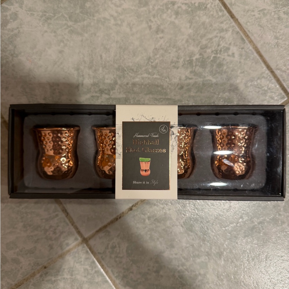 Hammered Finish Shot Glasses Set